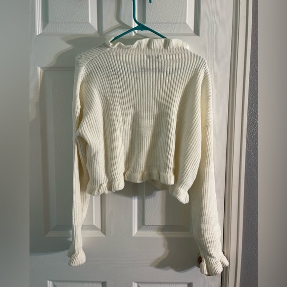 Forever 21 Tops - White sweater with ruffle detailing in neck and wrist forever 21 plus size
